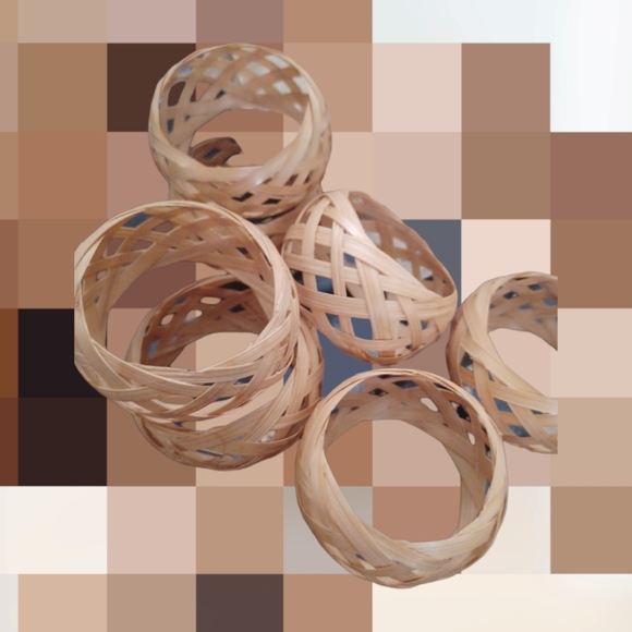Vintage Wicker Napkin Rings - Picture 2 of 6